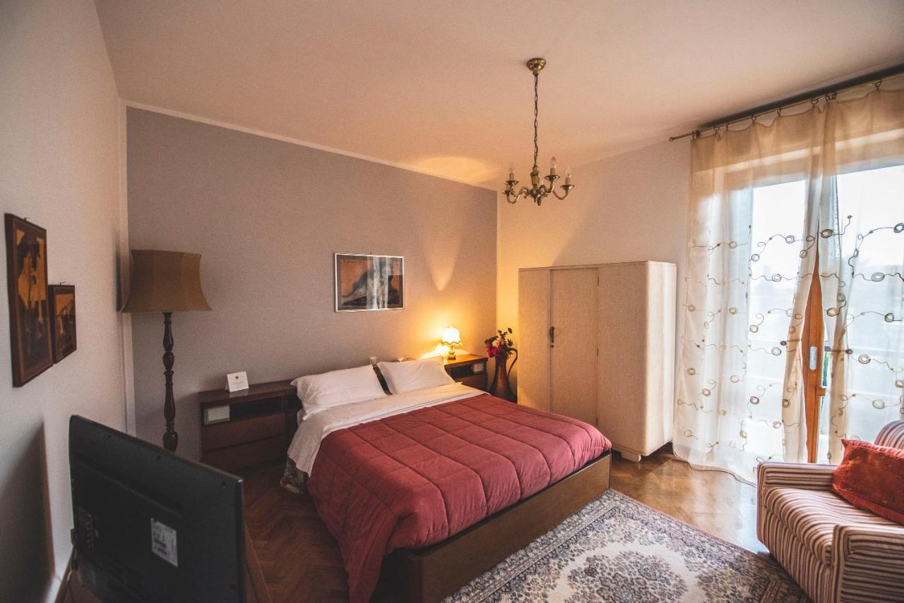 B&B Il Girasole コルチャーノ エクステリア 写真